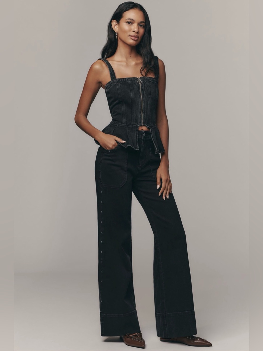 Pilcro Anthropologie The Rylan Black Studded Relax Hi Rise Flare Jeans NWT 32T